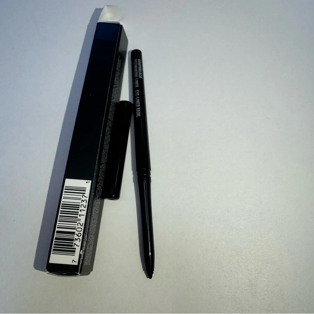 Mac technakohl eyeliner